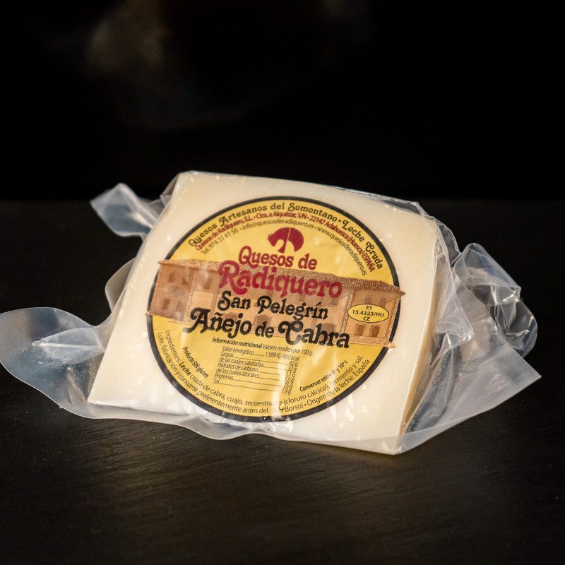 Queso Añejo de Cabra San Pelegrín – Radiquero