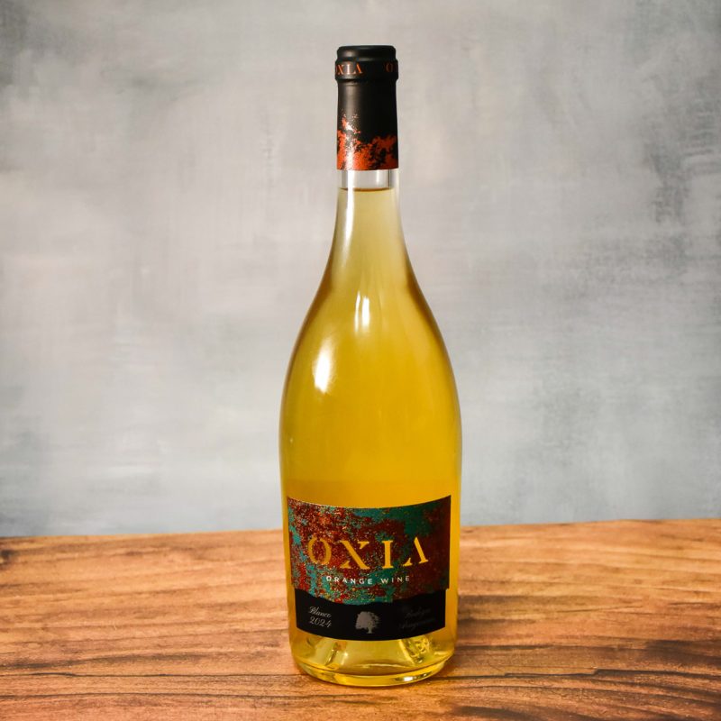 Oxia orange wine